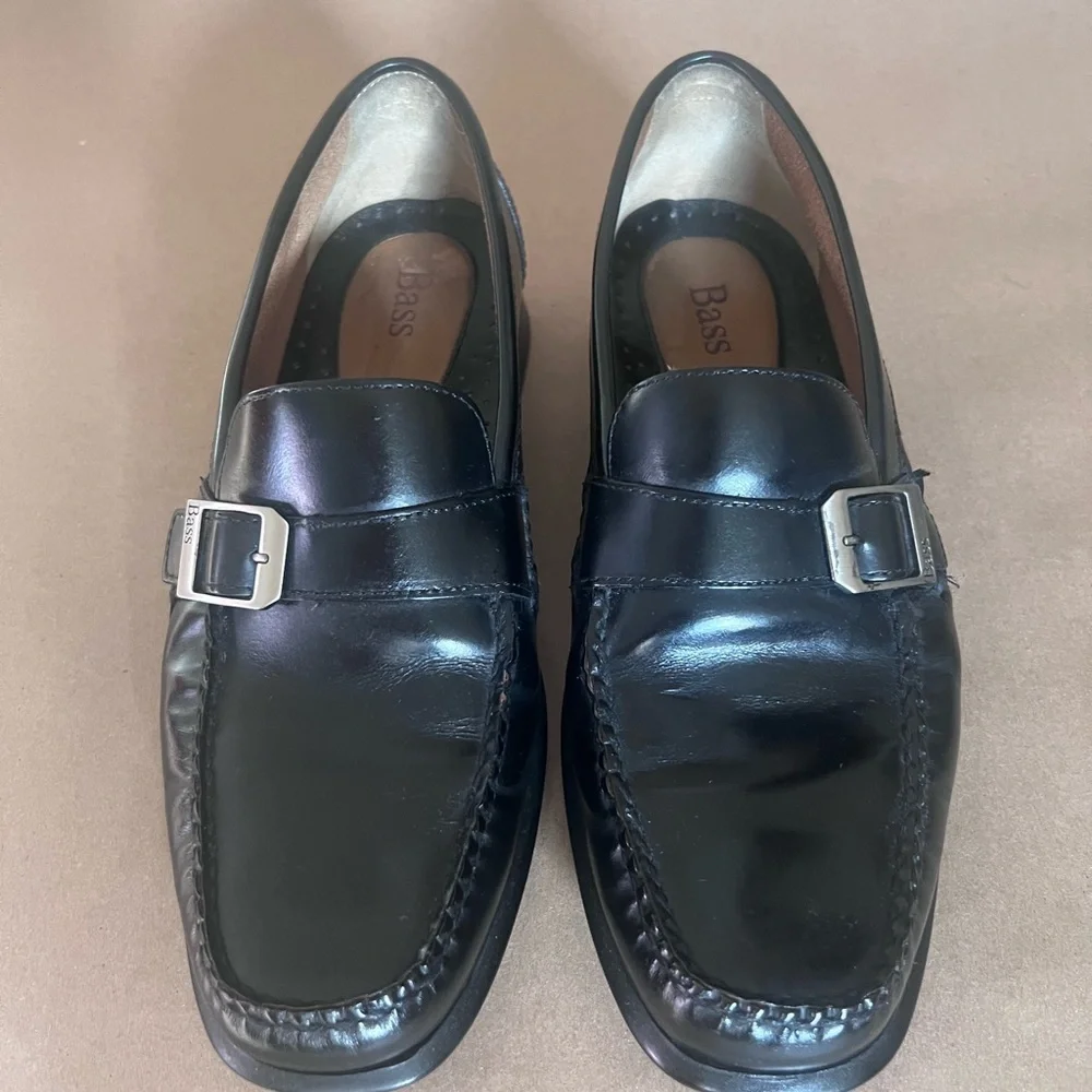 Bass Flex Genuine Leather Silver Buckle Slip On Loafers Size US 9.5 M